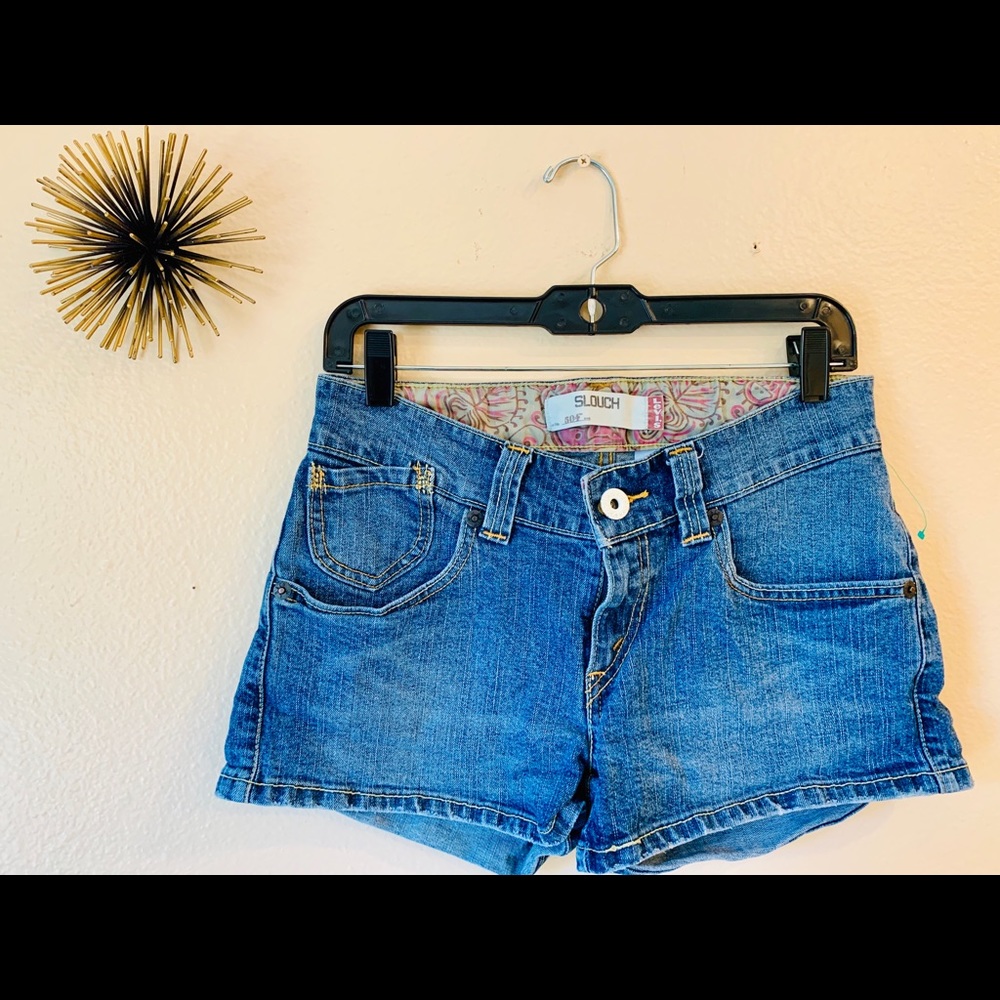 Levis Slouch 504 Jean Shorts Size 7